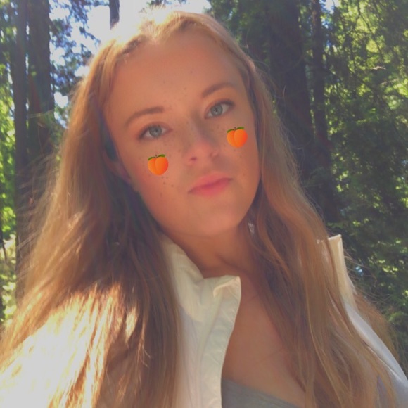 Meet your Posher, Jade - Picture 1 of 1